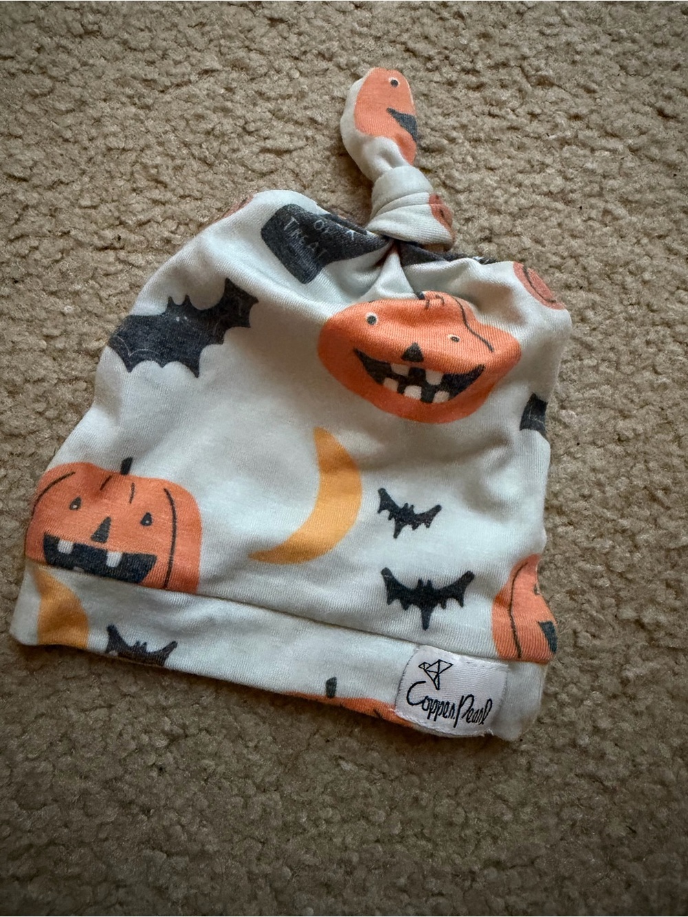 Copper pearl Halloween Pumpkin Knot Hat - White & Orange